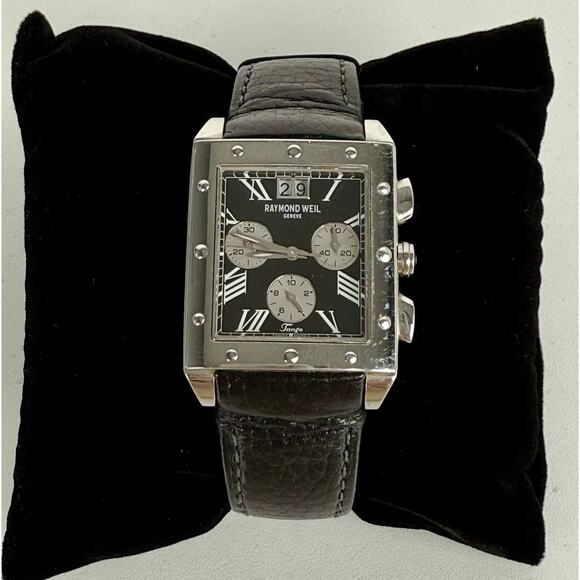 Raymond Weil - Tango Chronograph 4881 With Black Leather Strap 37 MM main image 5